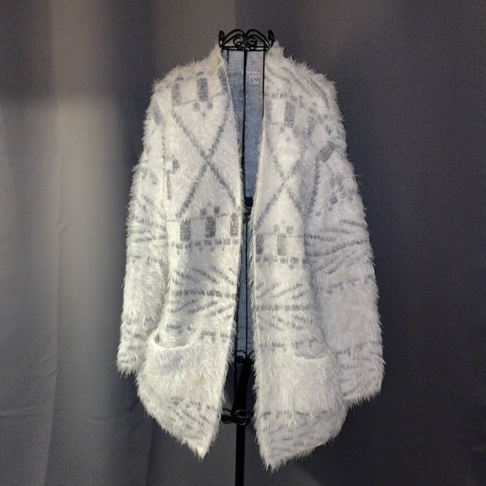 Knox Rose women’s cardigan, size large.